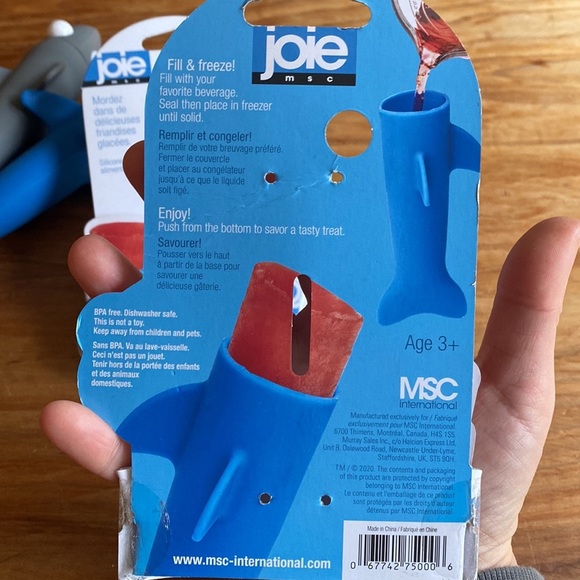 Silicone Shark Frozen Push Pop Molds x2 - Picture 4 of 4